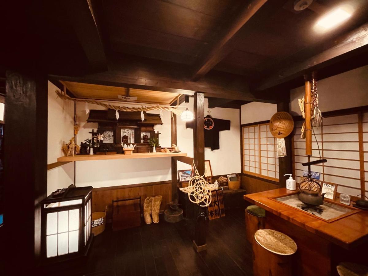 宿屋白金家 Yadoya-Shiroganeya 1日1組限定2名から8名様まで 全館貸切り 伝統的建造物の旅籠宿 Traditional Culture Experience Nagano Exterior foto
