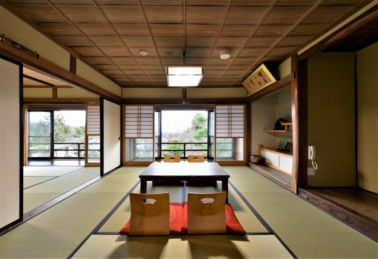 宿屋白金家 Yadoya-Shiroganeya 1日1組限定2名から8名様まで 全館貸切り 伝統的建造物の旅籠宿 Traditional Culture Experience Nagano Exterior foto