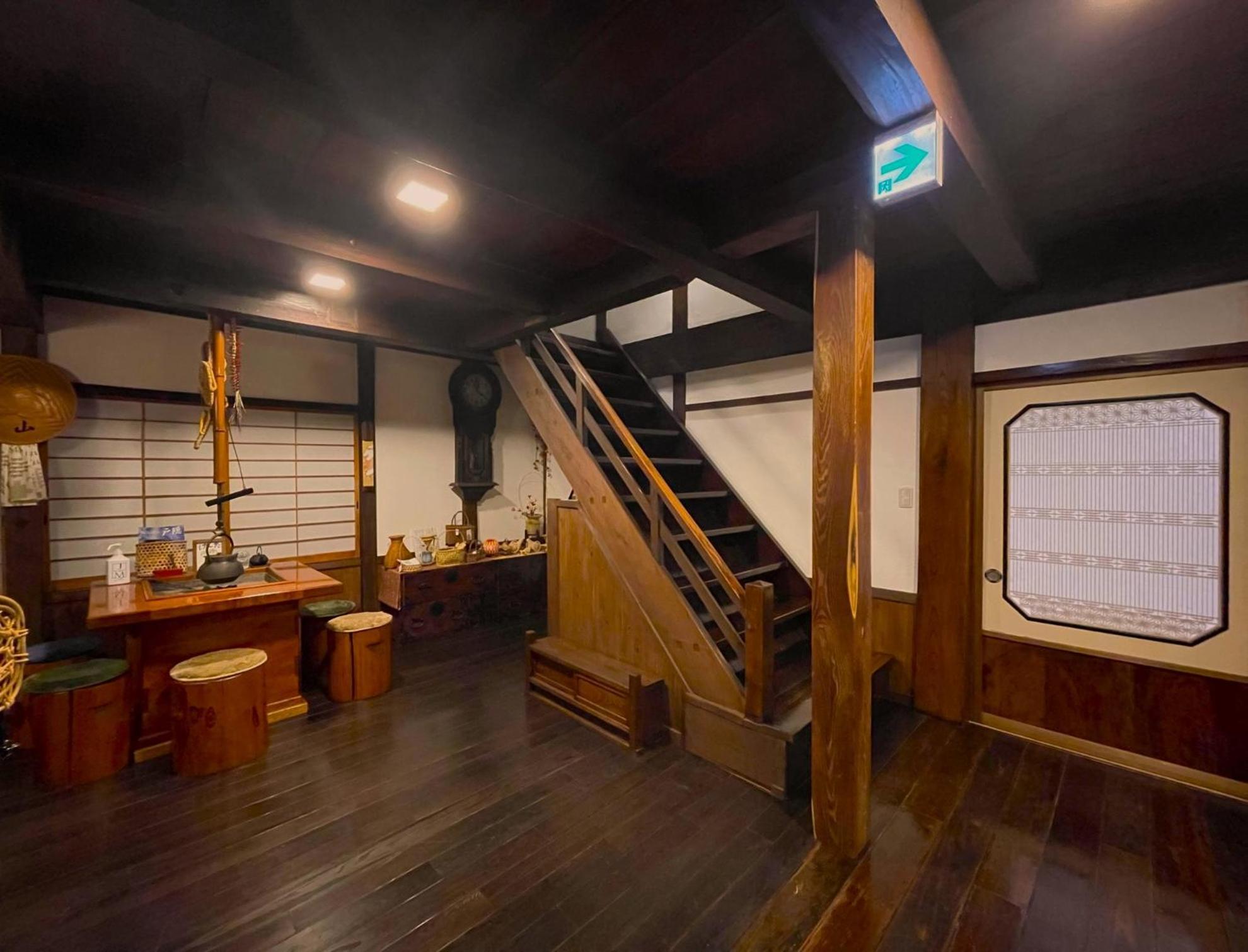 宿屋白金家 Yadoya-Shiroganeya 1日1組限定2名から8名様まで 全館貸切り 伝統的建造物の旅籠宿 Traditional Culture Experience Nagano Exterior foto